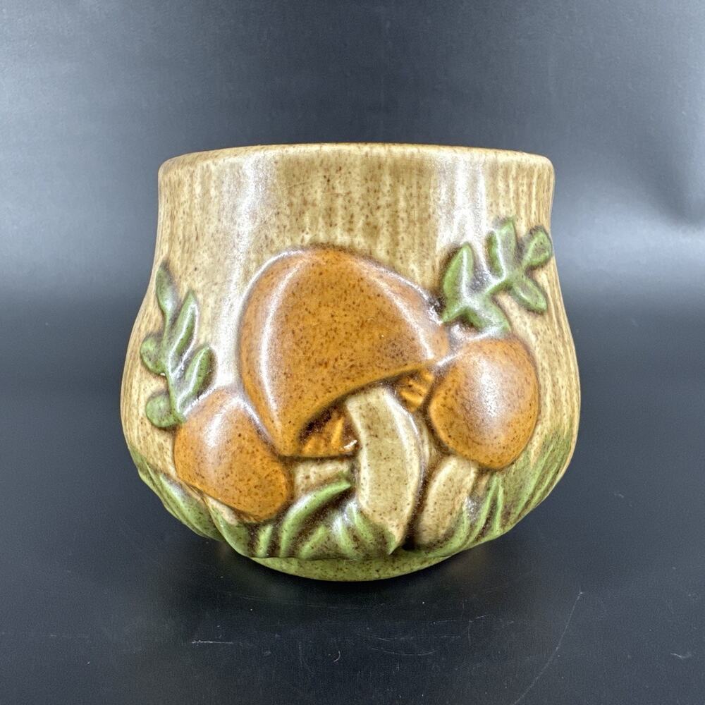 1970's VTG Arnels Yellow Mushroom Ceramic Canister Jar Planter No Lid